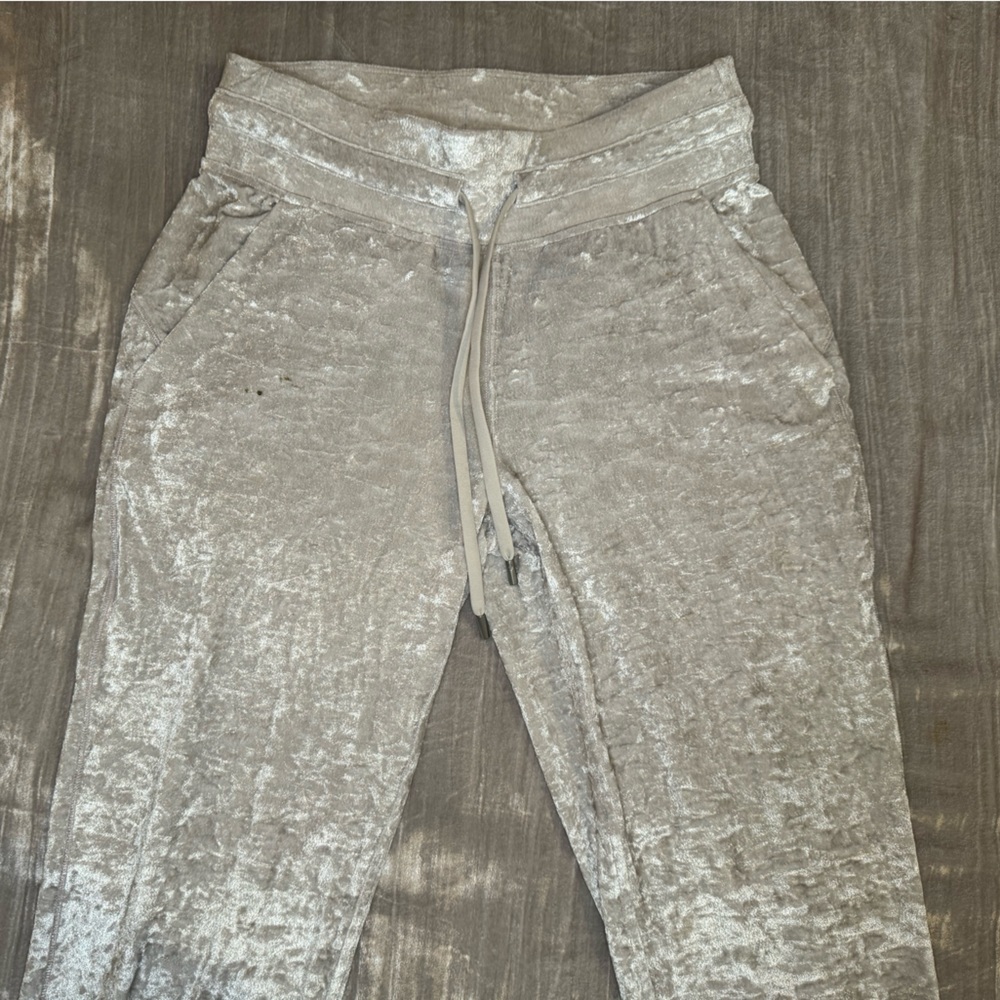 Lululemon Limited Edition Velvet Jogger
